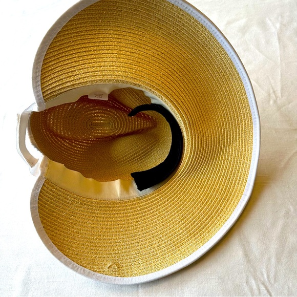 CALIA Carrie Underwood - adjustable straw hat, perfect for the summer, EUC - Picture 4 of 5